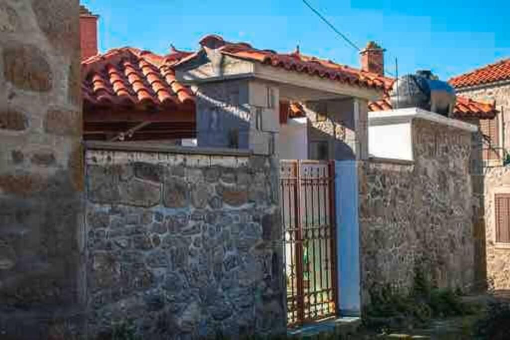 孔蒂亚斯Traditional Stone-Built House With Great View别墅 外观 照片